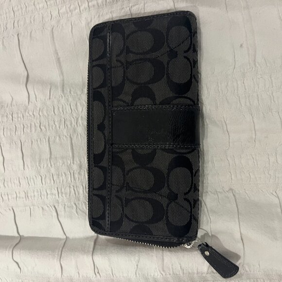 wallet - Picture 3 of 3